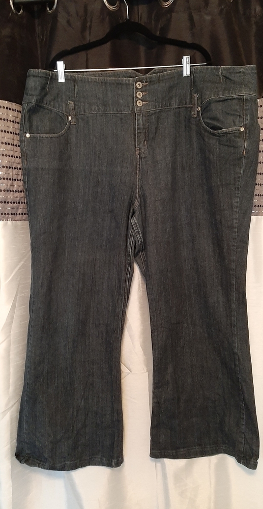Dark high waisted blue jean